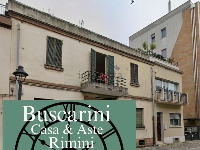 Villetta a schiera in vendita di 150 m² in Via Roma, 14