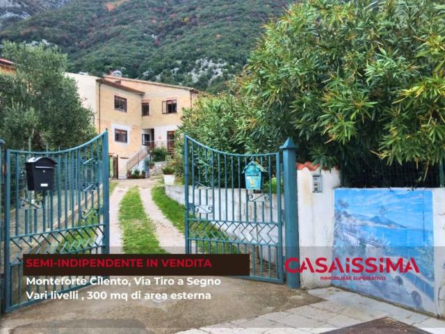 Villetta a schiera in vendita di 150 m² in Via Tiro a Segno, 31