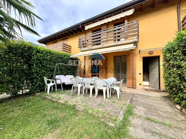 Villetta a schiera in vendita di 150 m² in Via Tribulina
