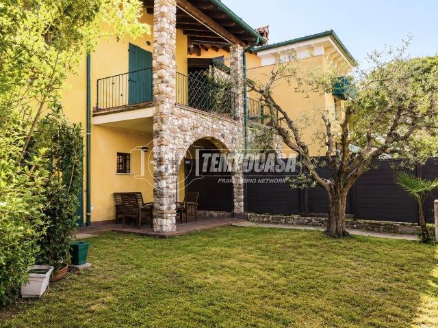 Villetta a schiera in vendita di 150 m² in Via Vasco da Gama, 4