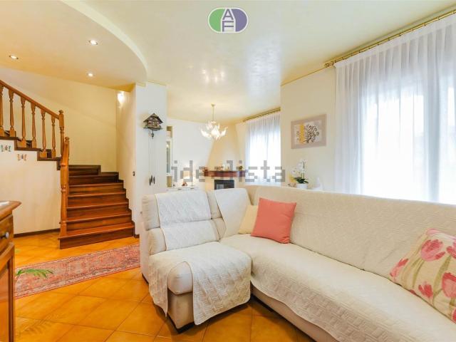 Villetta a schiera in vendita di 150 m² in Via XXV Aprile, 20