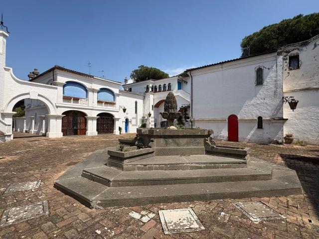 Villetta a schiera in vendita di 150 m² in Viale Anticlea, 11