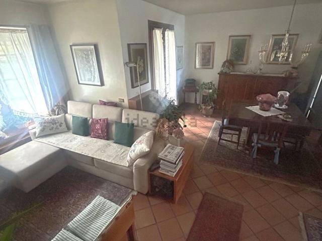 Villetta a schiera in vendita di 150 m² in Viale Antonini