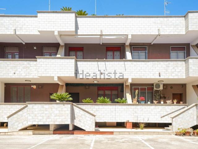 Villetta a schiera in vendita di 150 m² in Viale Italia, 21