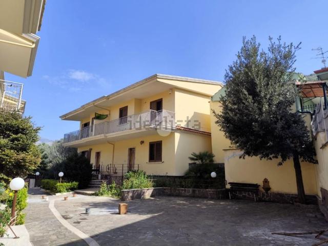 Villetta a schiera in vendita di 150 m² in Vico Parrocchia, 7