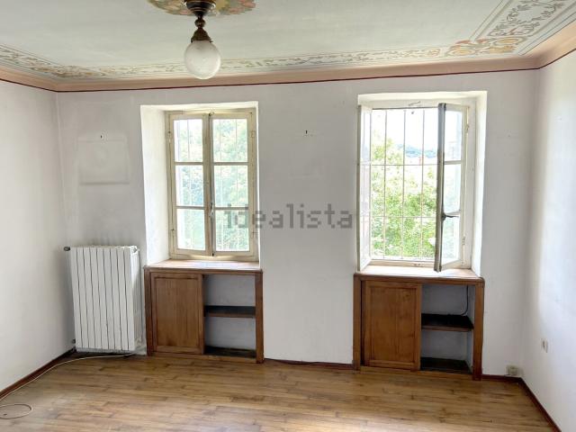 Villetta a schiera in vendita di 150 m² in Frazione Borgo