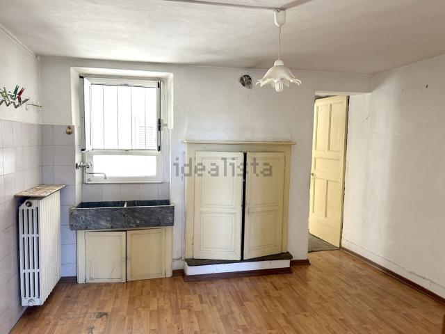 Villetta a schiera in vendita di 150 m² in Frazione Borgo