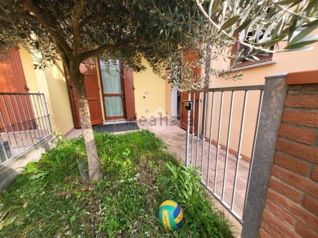 Villetta a schiera in vendita di 150 m² in Largo delle Nazioni, 9