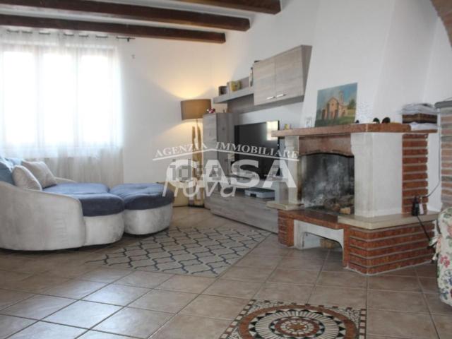 Villetta a schiera in vendita di 151 m² in Via Tosco Romagnola Ovest, 522