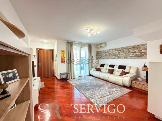 Villetta a schiera in vendita di 152 m² in Via Edmondo de Amicis