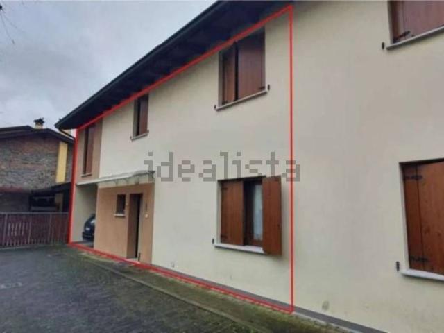 Villetta a schiera in vendita di 152 m² in Via IV Novembre