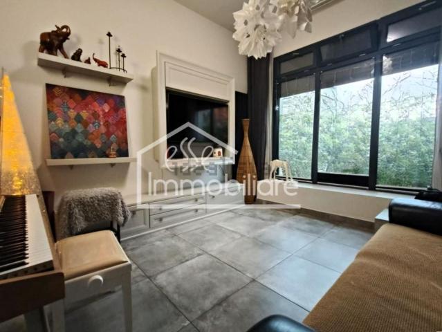 Villetta a schiera in vendita di 152 m² in Via Luigi Cherubini, 63