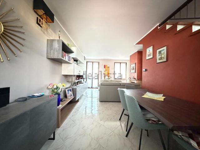 Villetta a schiera in vendita di 153 m² in Via del Novelletto, 24