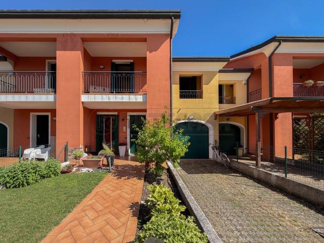 Villetta a schiera in vendita di 153 m² in Via Monte Summano