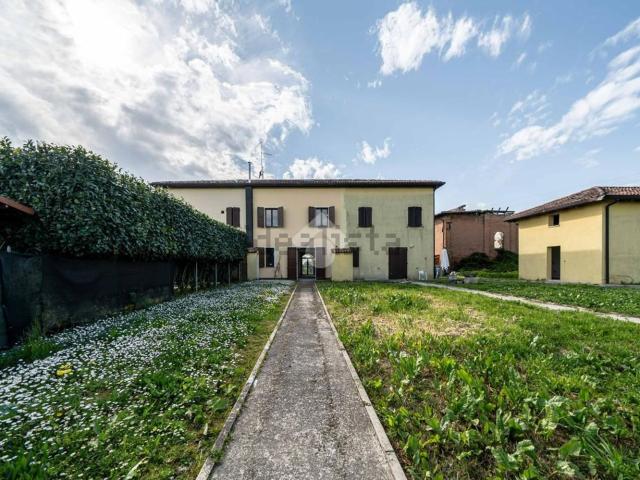 Villetta a schiera in vendita di 153 m² in Via Savena Vecchia, 735