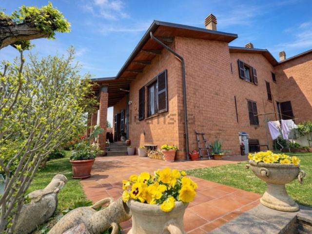 Villetta a schiera in vendita di 155 m²
