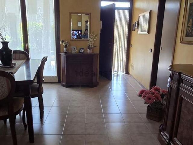 Villetta a schiera in vendita di 155 m² in Via Aldo Moro