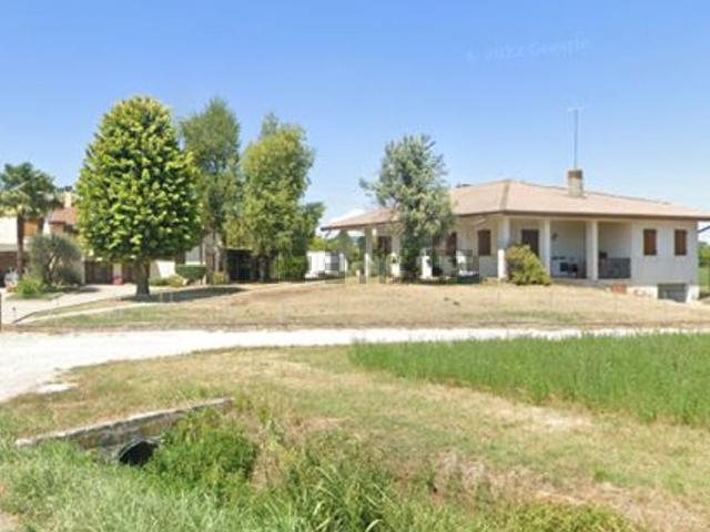 Villetta a schiera in vendita di 155 m² in Via Armando Diaz, 81