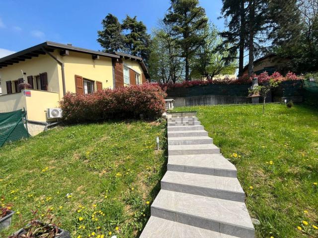 Villetta a schiera in vendita di 155 m² in Via Giardini Nord