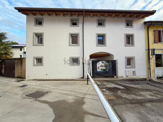Villetta a schiera in vendita di 155 m² in Via di Mezzo, 53
