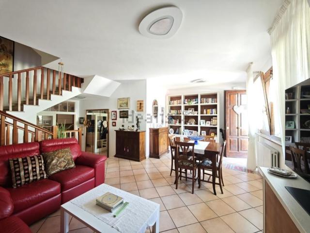 Villetta a schiera in vendita di 155 m² in Via Fratelli Cavanis, 51