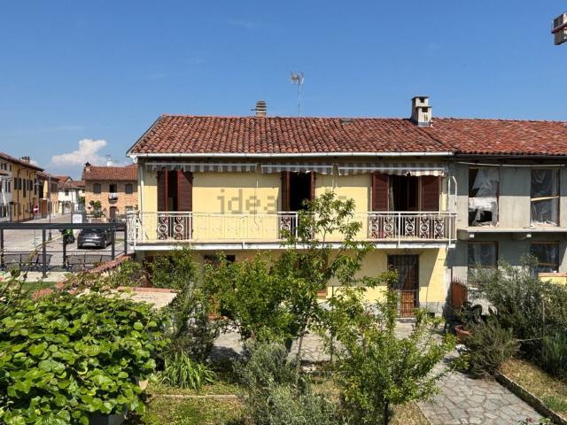 Villetta a schiera in vendita di 155 m² in Vicolo dei Fiori, 1