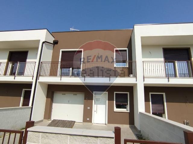 Villetta a schiera in vendita di 156 m²