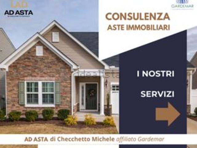 Villetta a schiera in vendita di 156 m² in Via Isonzo, 252