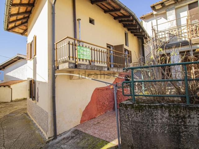 Villetta a schiera in vendita di 156 m² in Via Iuretig, 7