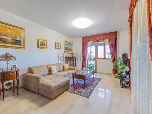 Villetta a schiera in vendita di 156 m² in Via Nicola Abbagnano