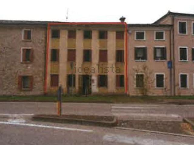 Villetta a schiera in vendita di 158 m² in Via Francesco Baracca, 19