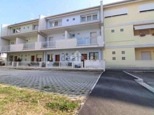 Villetta a schiera in vendita di 159 m² in Via Claudio Monteverdi, 206