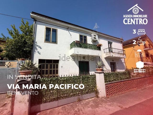 Villetta a schiera in vendita di 159 m² in Via Maria Pacifico