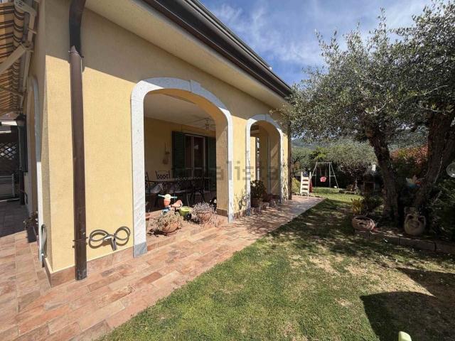 Villetta a schiera in vendita di 160 m²