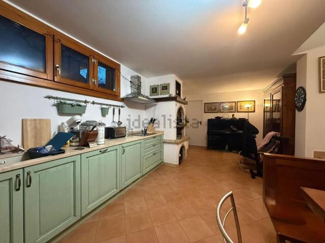 Villetta a schiera in vendita di 160 m² in Via Caduti della Folgore, 6