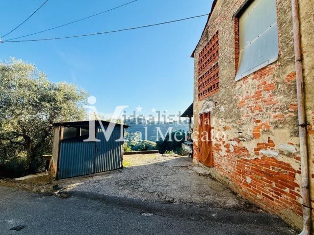 Villetta a schiera in vendita di 160 m² in Via Casa del Cima, 16