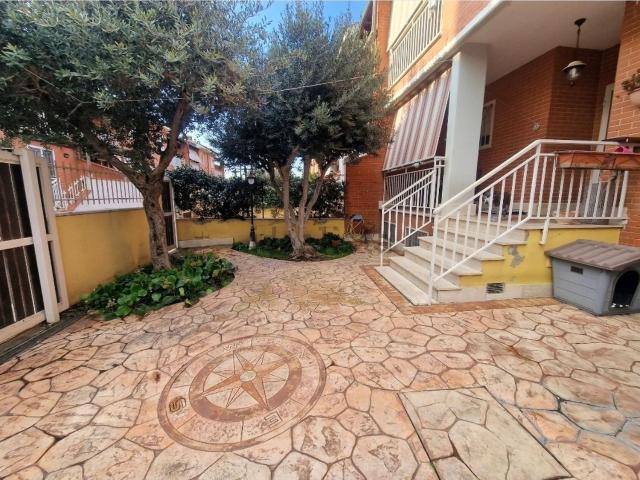 Villetta a schiera in vendita di 160 m² in Via Cesare Brandi, 14