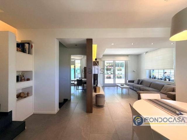 Villetta a schiera in vendita di 160 m² in Via Giovanni Cimabue