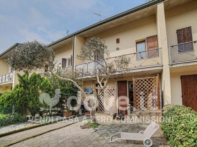 Villetta a schiera in vendita di 160 m² in Via Guido Rubboli, 112