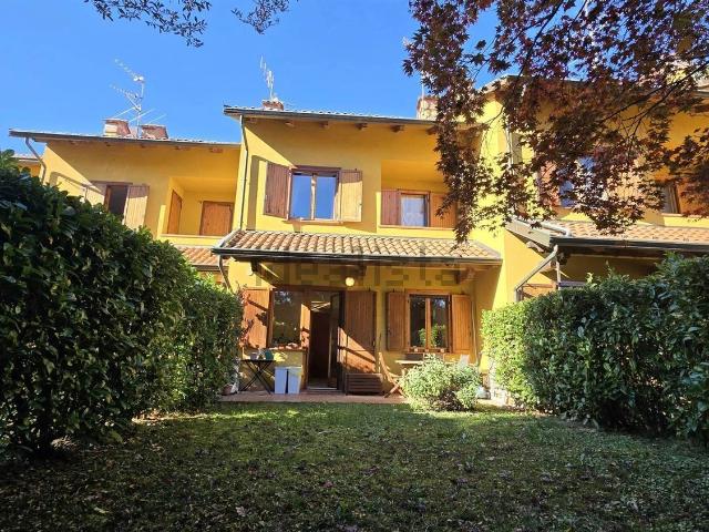 Villetta a schiera in vendita di 160 m² in Via Domenico Vallino