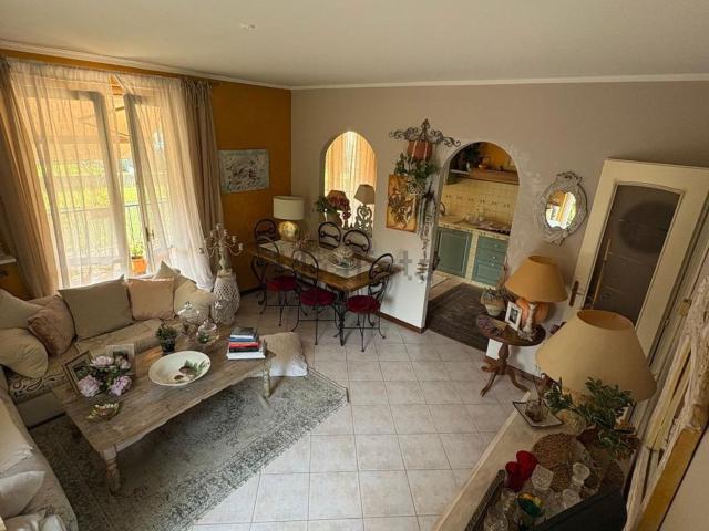 Villetta a schiera in vendita di 160 m² in Via Don Giulio Carminati