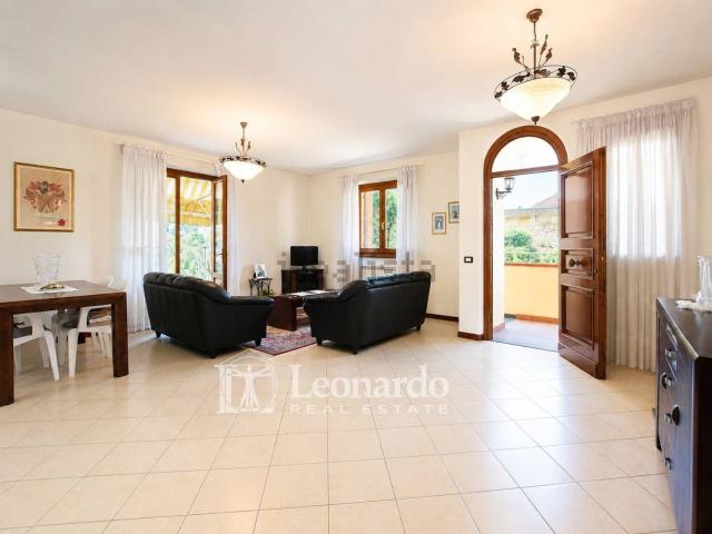 Villetta a schiera in vendita di 160 m² in Via degli Olmi