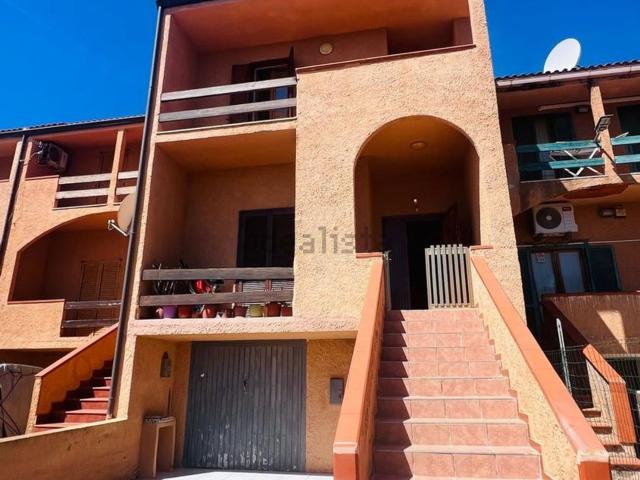 Villetta a schiera in vendita di 160 m² in Via dei Tamerici
