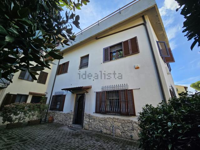 Villetta a schiera in vendita di 160 m² in Via del Fosso Secco, 9