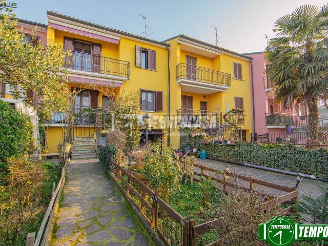 Villetta a schiera in vendita di 160 m² in Via Olona