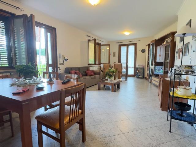 Villetta a schiera in vendita di 160 m² in Via Luciano Manara