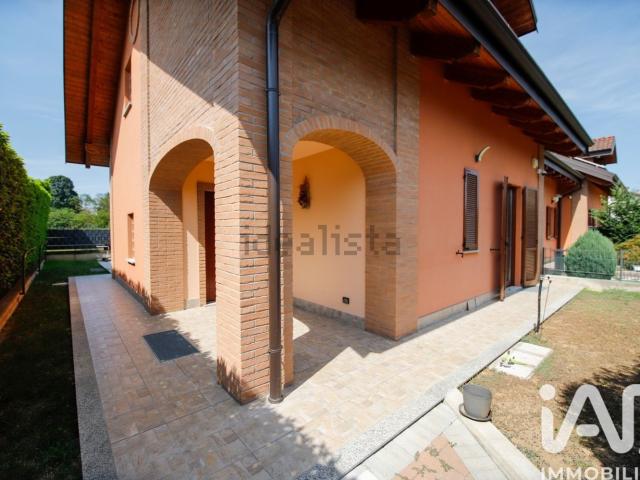 Villetta a schiera in vendita di 160 m² in Via San Secondo