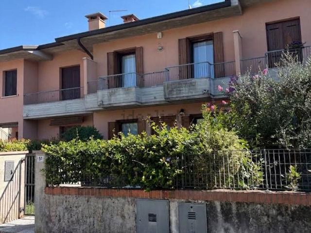 Villetta a schiera in vendita di 160 m² in Via Santa Maria