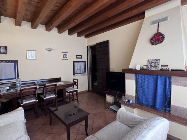 Villetta a schiera in vendita di 160 m² in Via Ponte della Cagna