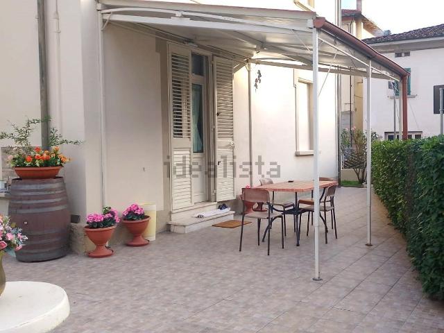 Villetta a schiera in vendita di 160 m² in Via Piero Gobetti